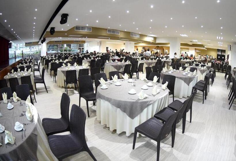 Szálloda El Cid Castilla Beach