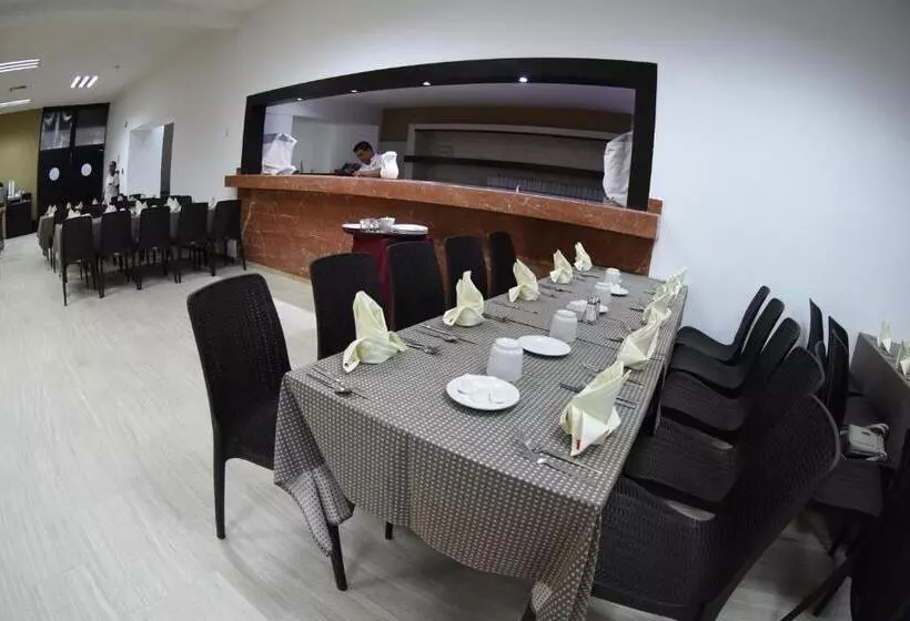 호텔 El Cid Castilla Beach