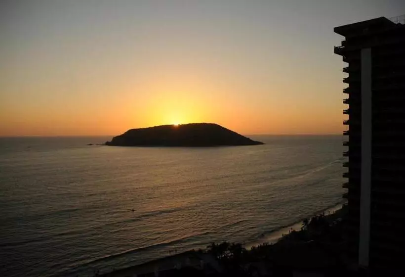 호텔 El Cid Castilla Beach