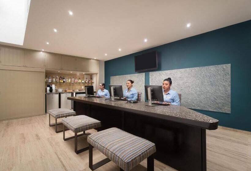 Szálloda El Cid Castilla Beach