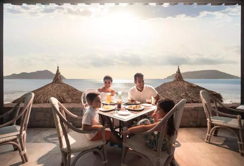 호텔 El Cid Castilla Beach