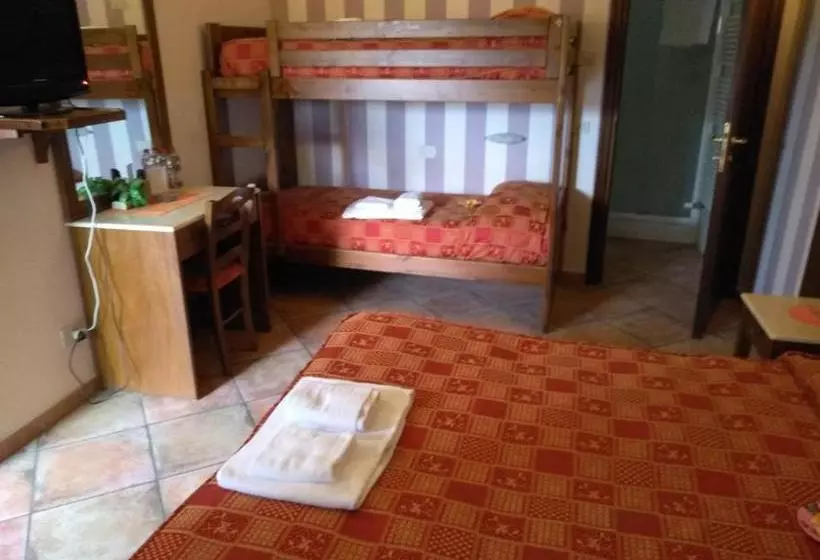 Отель Excalibur