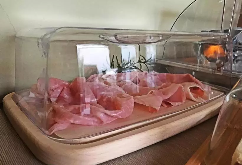 Отель Hôtel Barbabuc