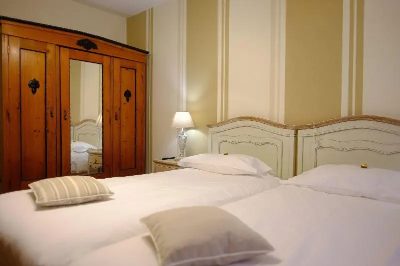 ホテル Hôtel Barbabuc