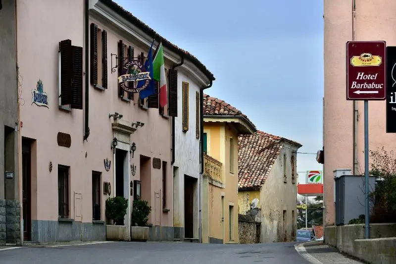 ホテル Hôtel Barbabuc