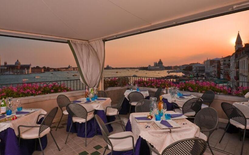 هتل Locanda Vivaldi