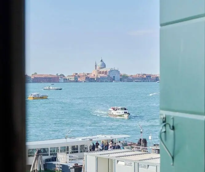 هتل Locanda Vivaldi