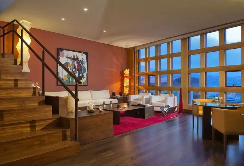 酒店 Meliá Bilbao