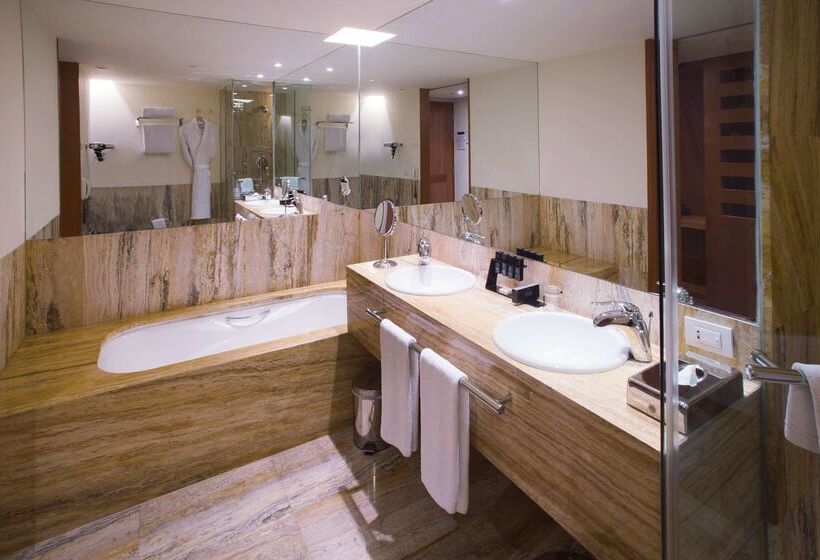 בית מלון כפרי Meliá Bilbao