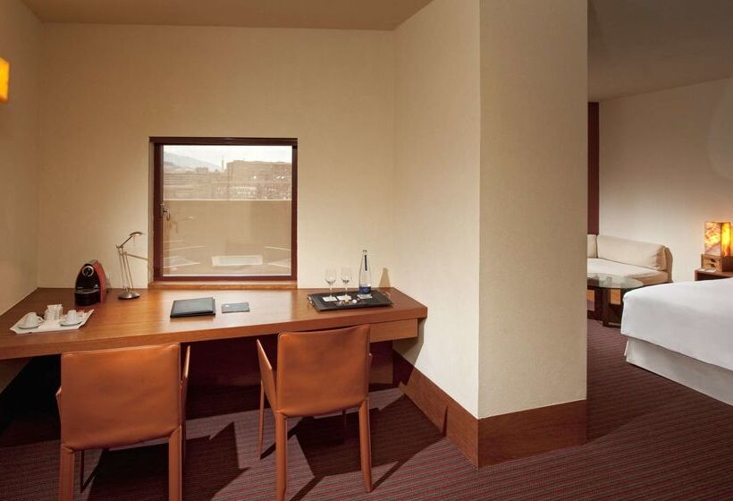 בית מלון כפרי Meliá Bilbao