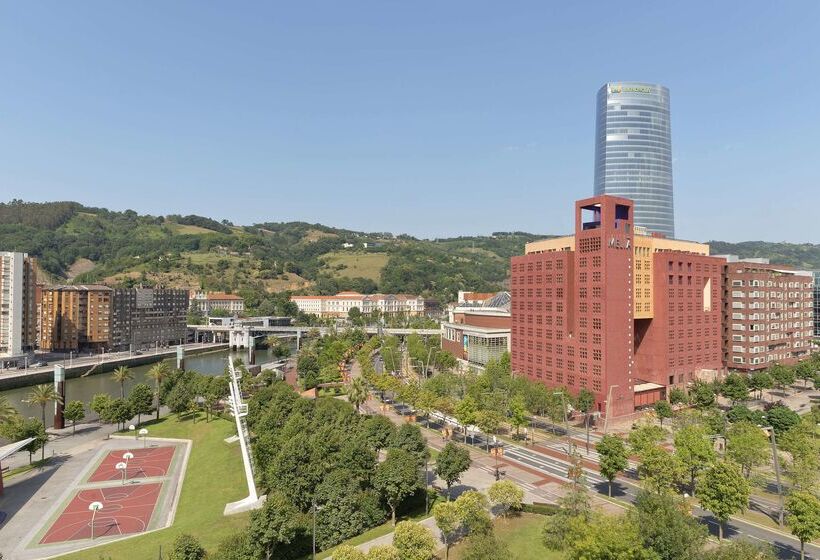 בית מלון כפרי Meliá Bilbao