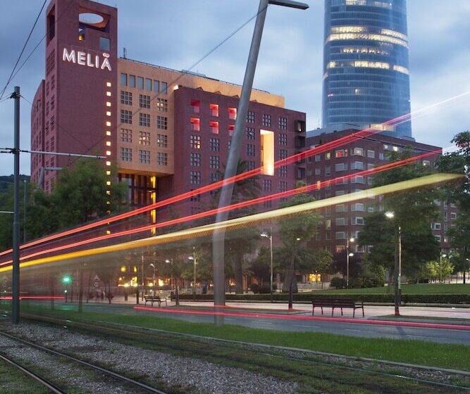 בית מלון כפרי Meliá Bilbao