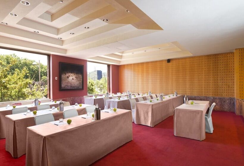 בית מלון כפרי Meliá Bilbao