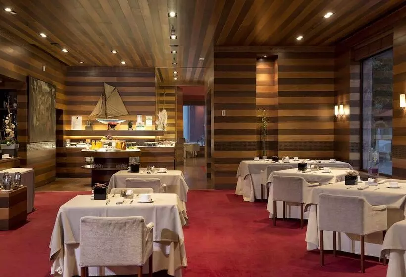 酒店 Meliá Bilbao