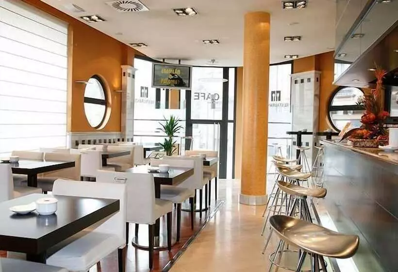 酒店 Mieres Del Camino