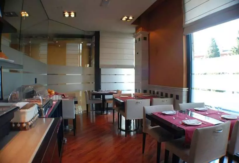 酒店 Mieres Del Camino