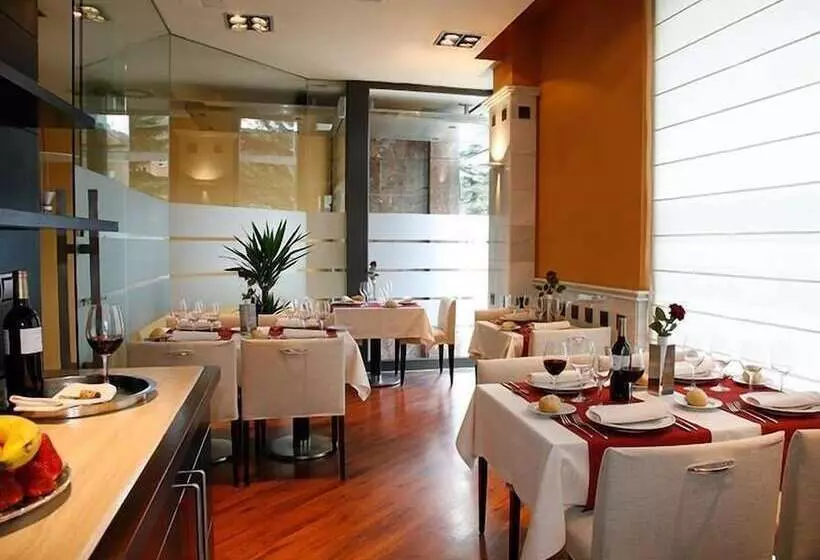 酒店 Mieres Del Camino