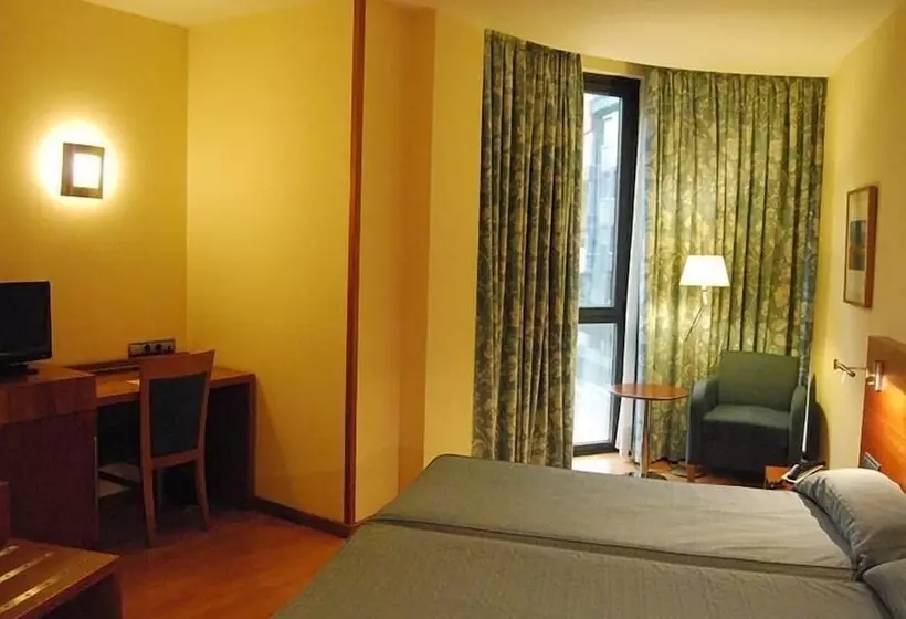 酒店 Mieres Del Camino