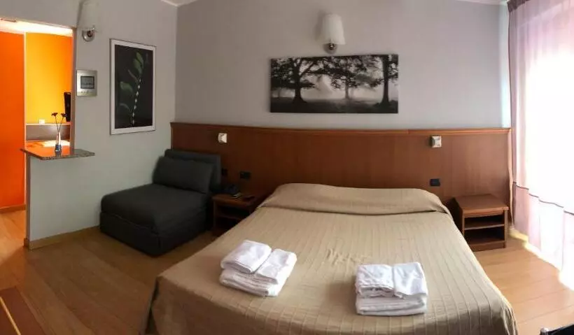 酒店 Rinaldo Apartments