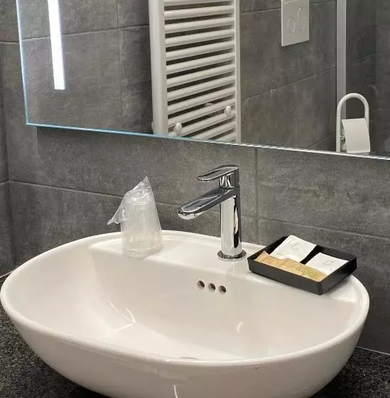 酒店 Rinaldo Apartments