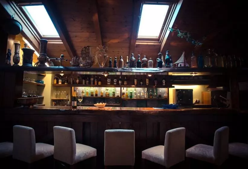 酒店 Ristorante La Perla