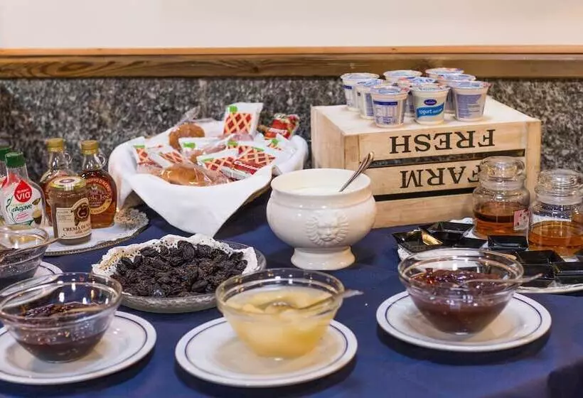 酒店 Ristorante La Perla