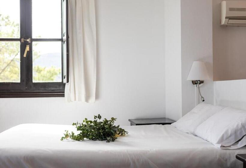 فندق ريفى Cerro De Hijar