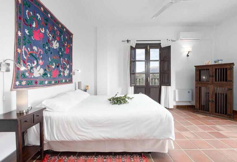 فندق ريفى Cerro De Hijar