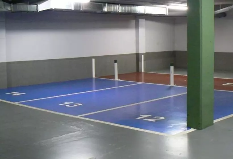 Отель Sagrada Familia