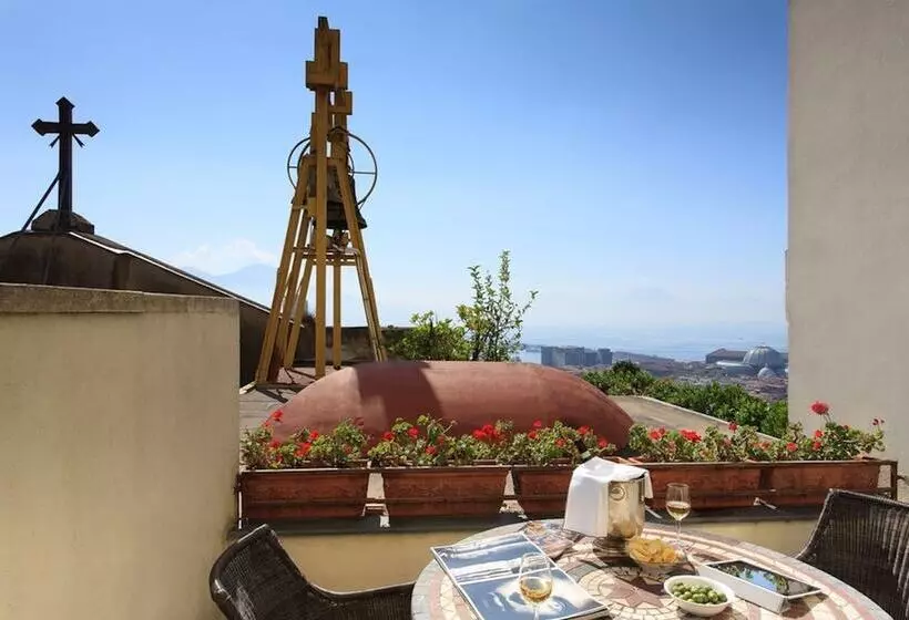 هتل San Francesco Al Monte