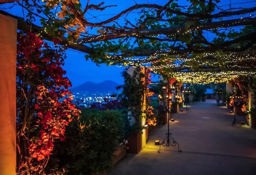 هتل San Francesco Al Monte