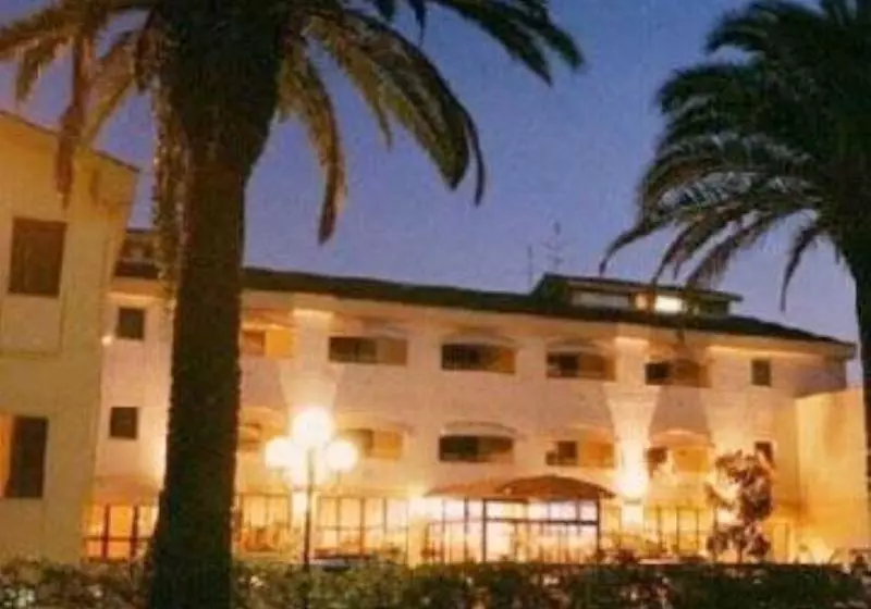 ホテル Summit Roma