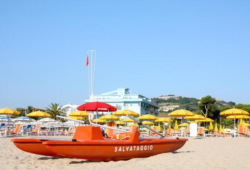 Отель Continental