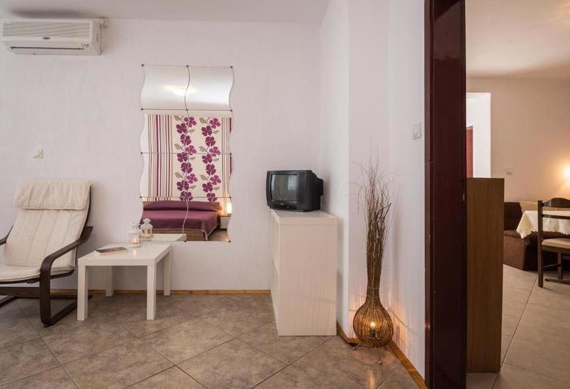 پانسیون House Gabi