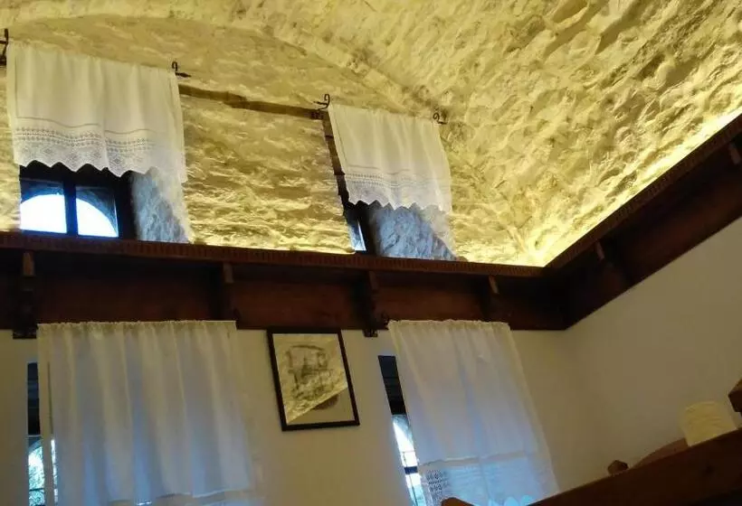 ペンション Konaku Guest House