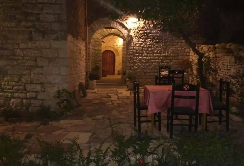 ペンション Konaku Guest House