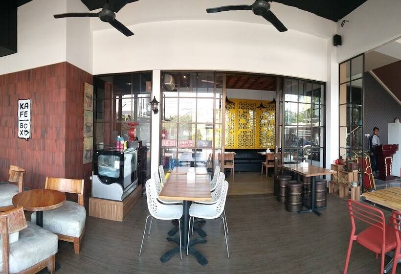 פנסיון Malang City Boulevard Homestay