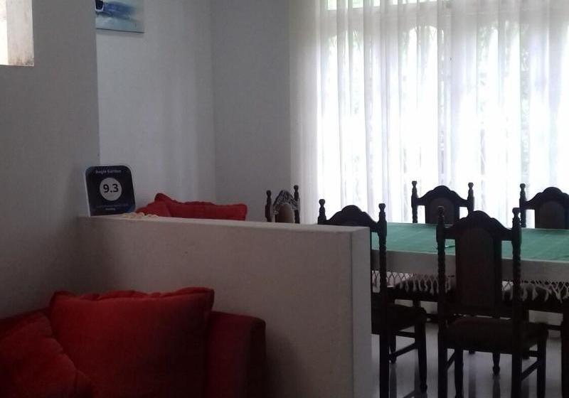 ホテル Aegle Residence