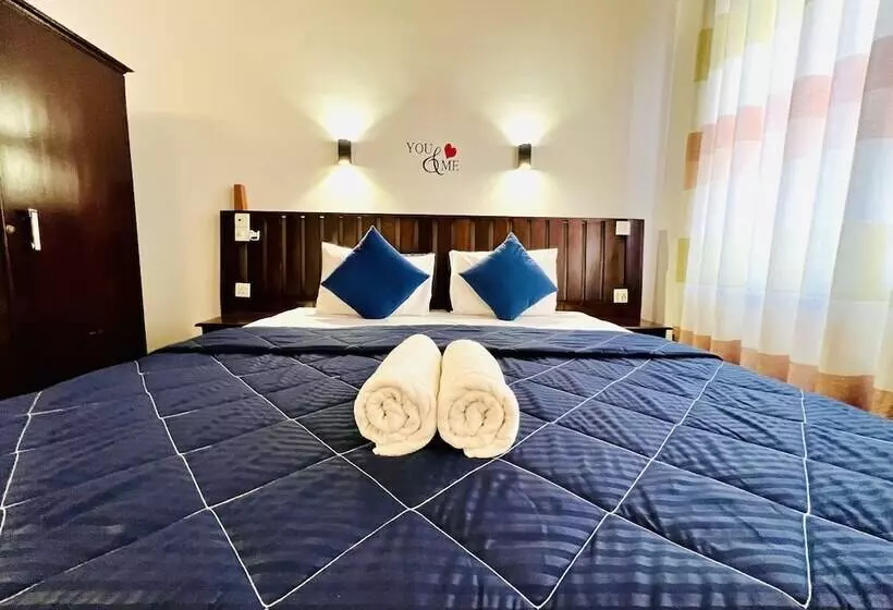 هتل Cozy Sea View Inn