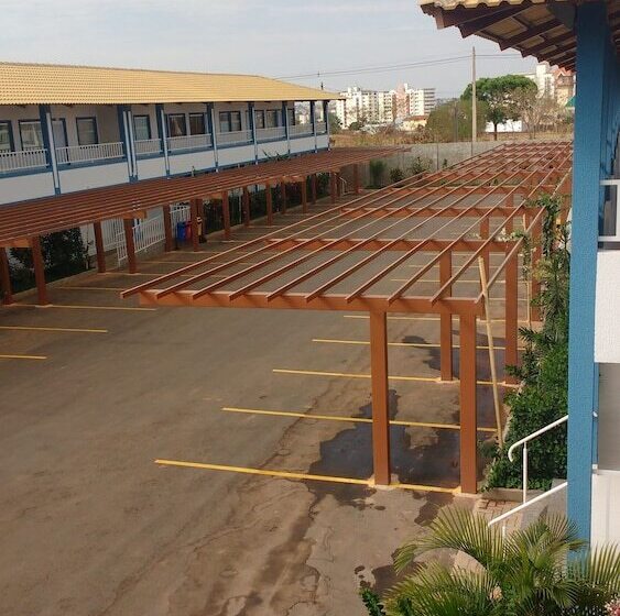 בית מלון כפרי Lacqua Diroma Rm Hospedagem