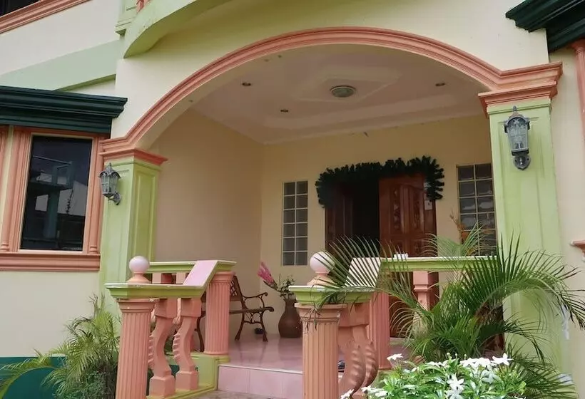هتل Day Dream Guest House
