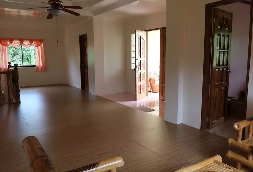 هتل Day Dream Guest House