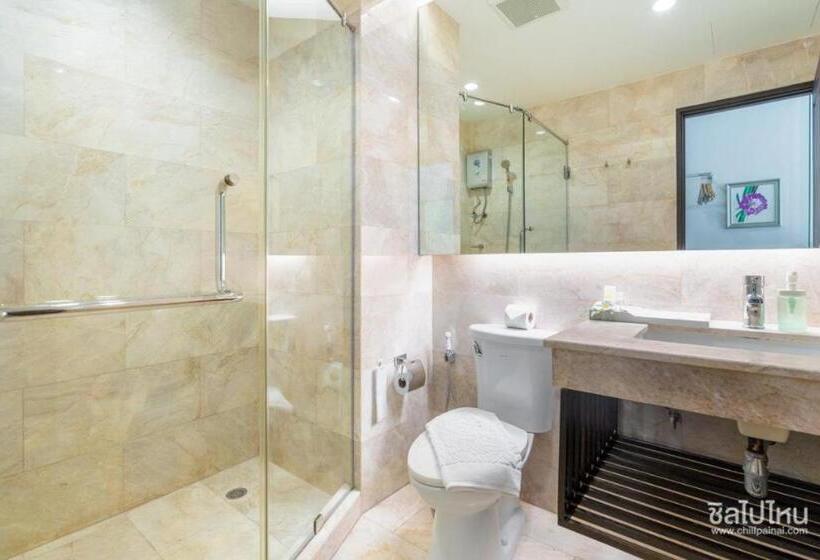 Hotel Lumphawa Amphawa