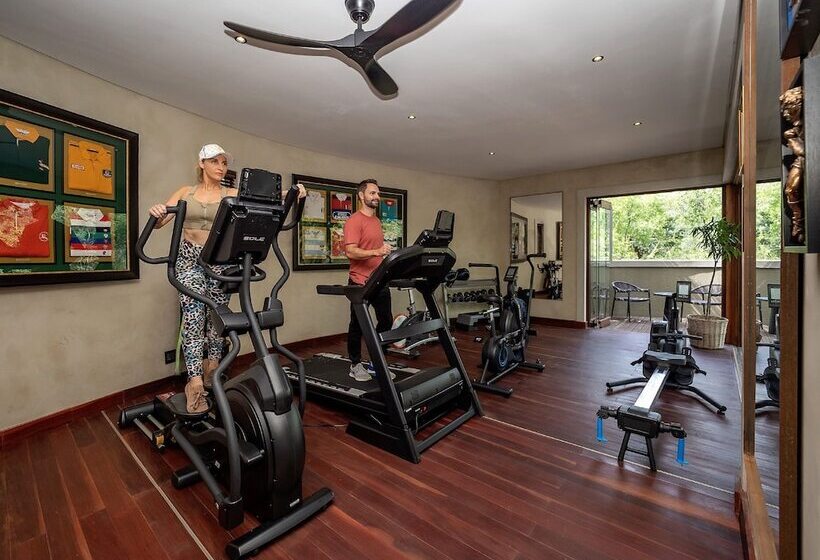 호텔 Lush Private Game Lodge