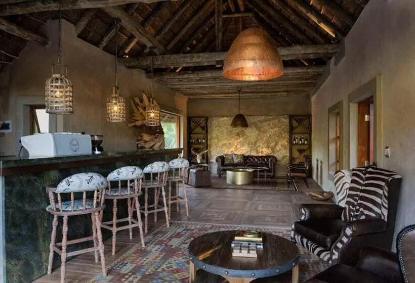 ホテル Lush Private Game Lodge