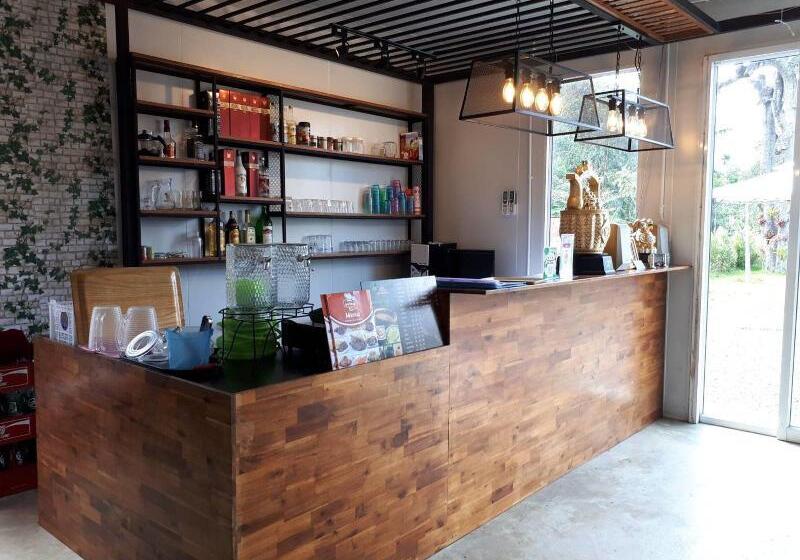 Отель Pool House Lanska