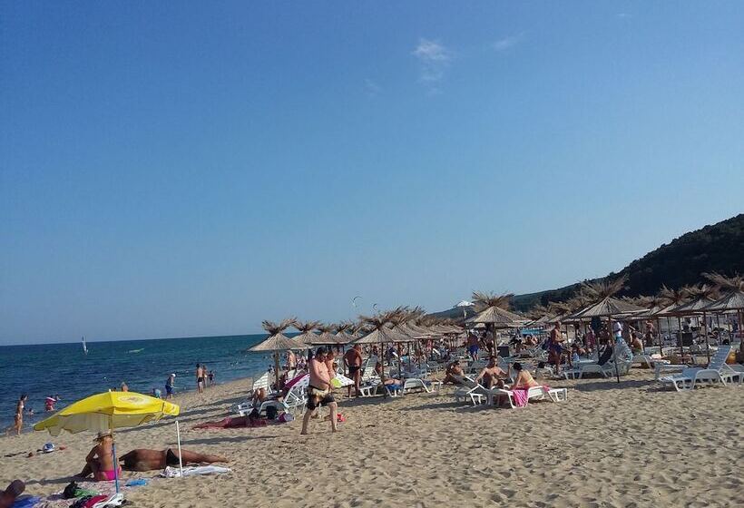 هتل Sea Dunes Complex