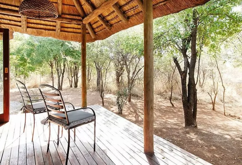 Hotelli Tambuti Lodge