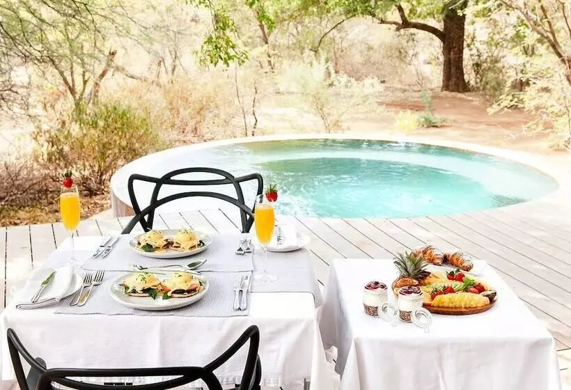 Hotelli Tambuti Lodge