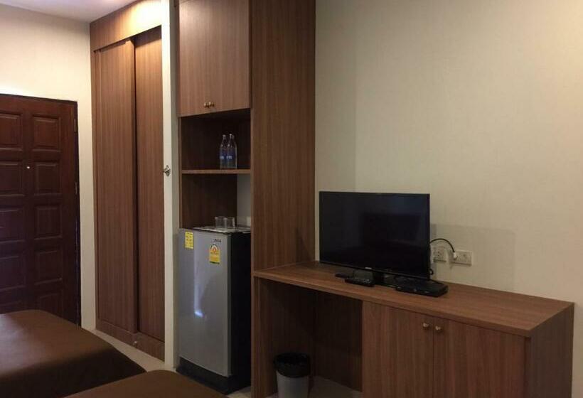 בית מלון כפרי The Nine Mansion